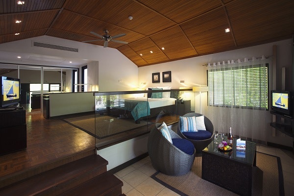 Deluxe Bungalow - Living Area