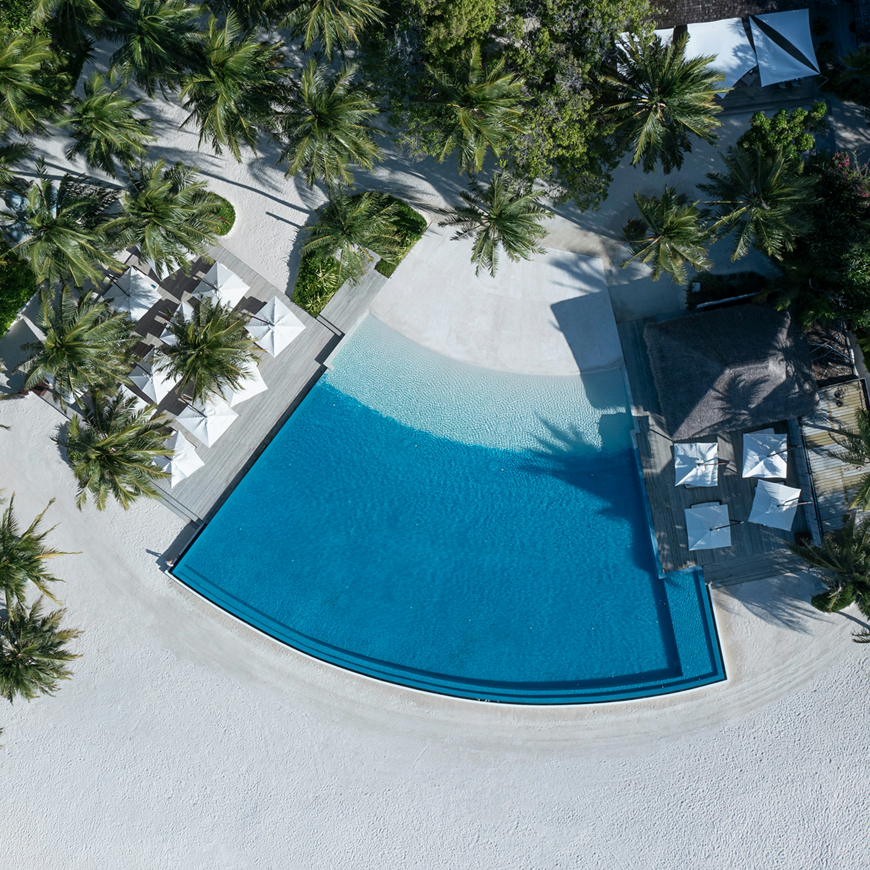 Velassaru Maldives - Pool