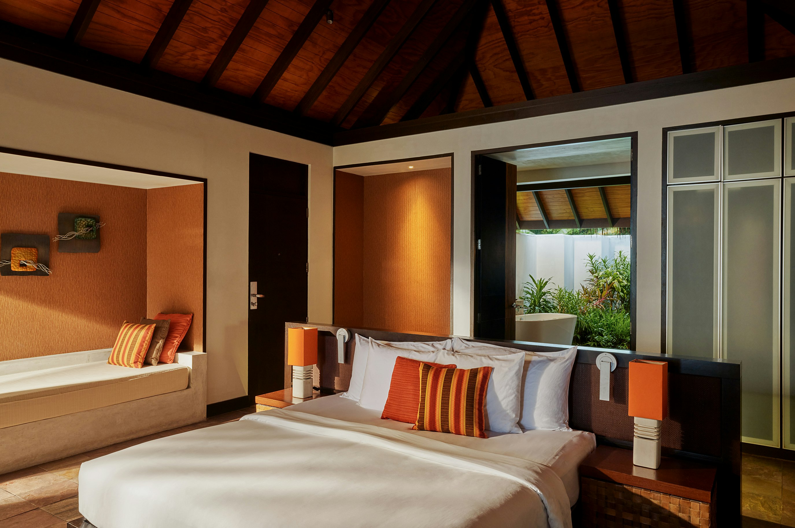 Beach Villa with Pool - Bedroom