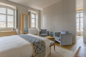 Premium Suite