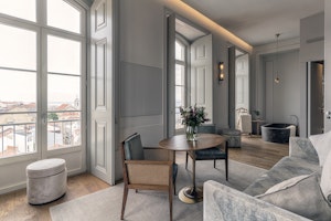Premium Suite