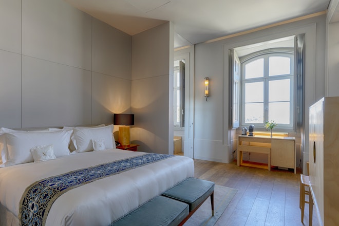 Superior City View Room