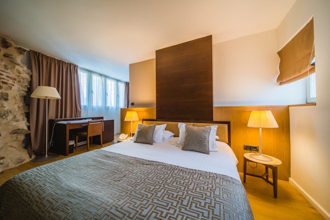 Junior Suite Bed