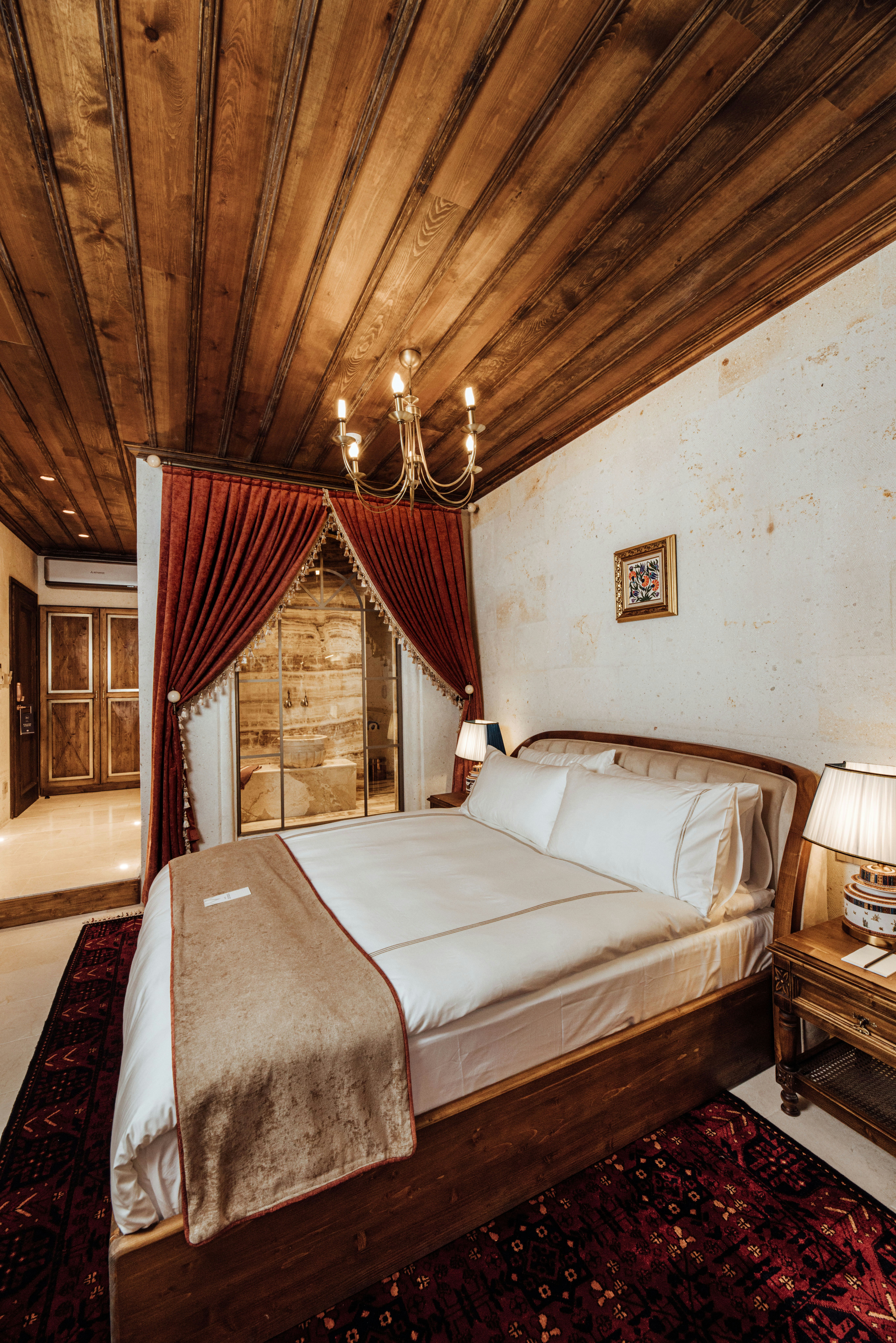 Stone Luxury - Bedroom