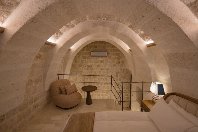 Heritage Loft Suite - Bedroom