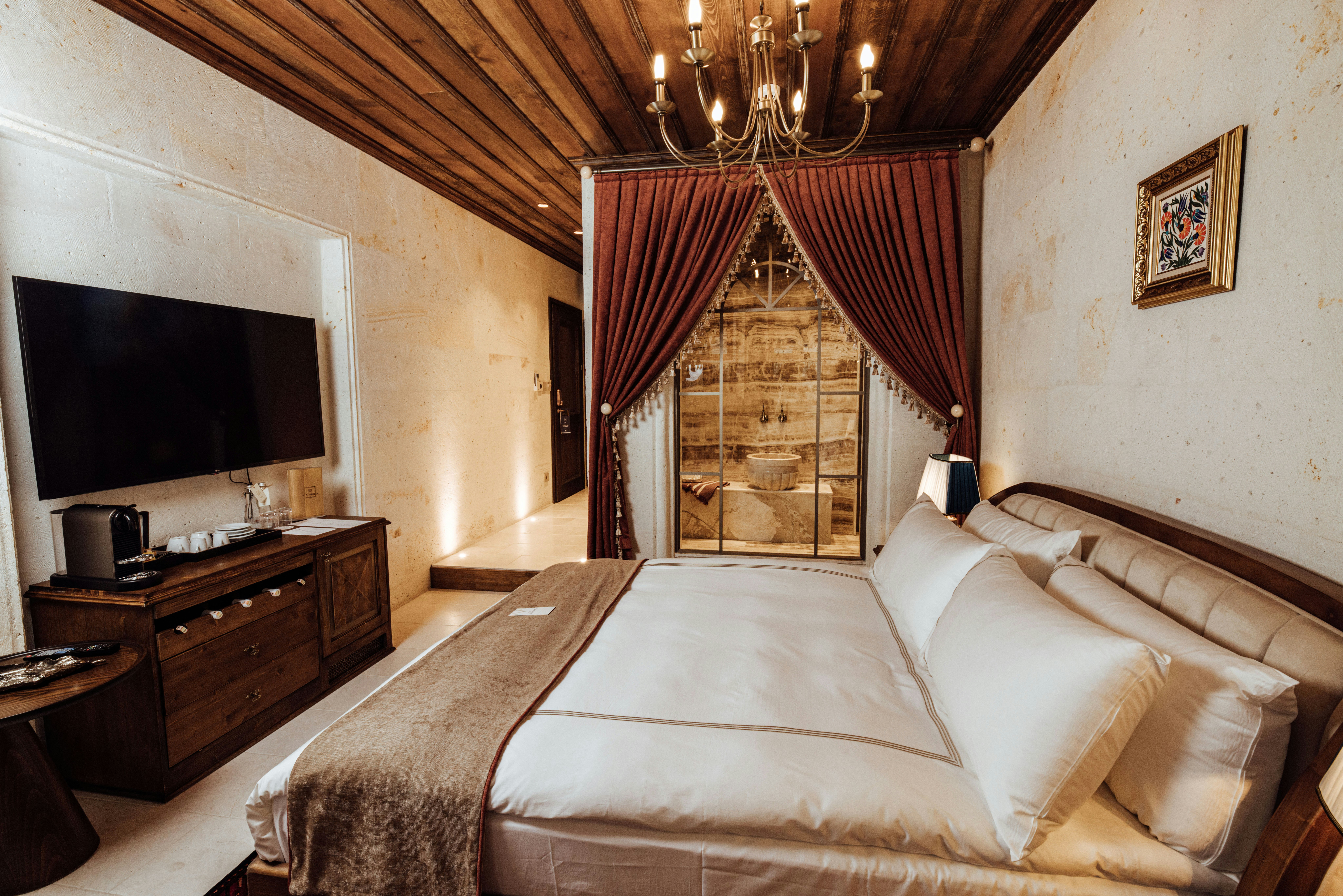 Stone Luxury - Bedroom