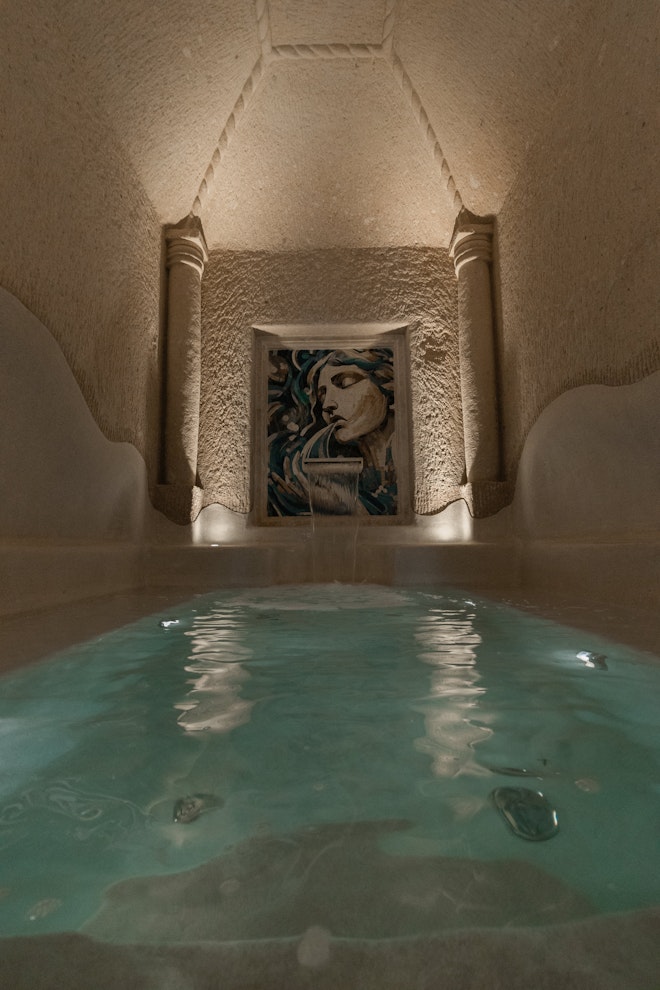 Natural Cave King Suite With Pool - Pool