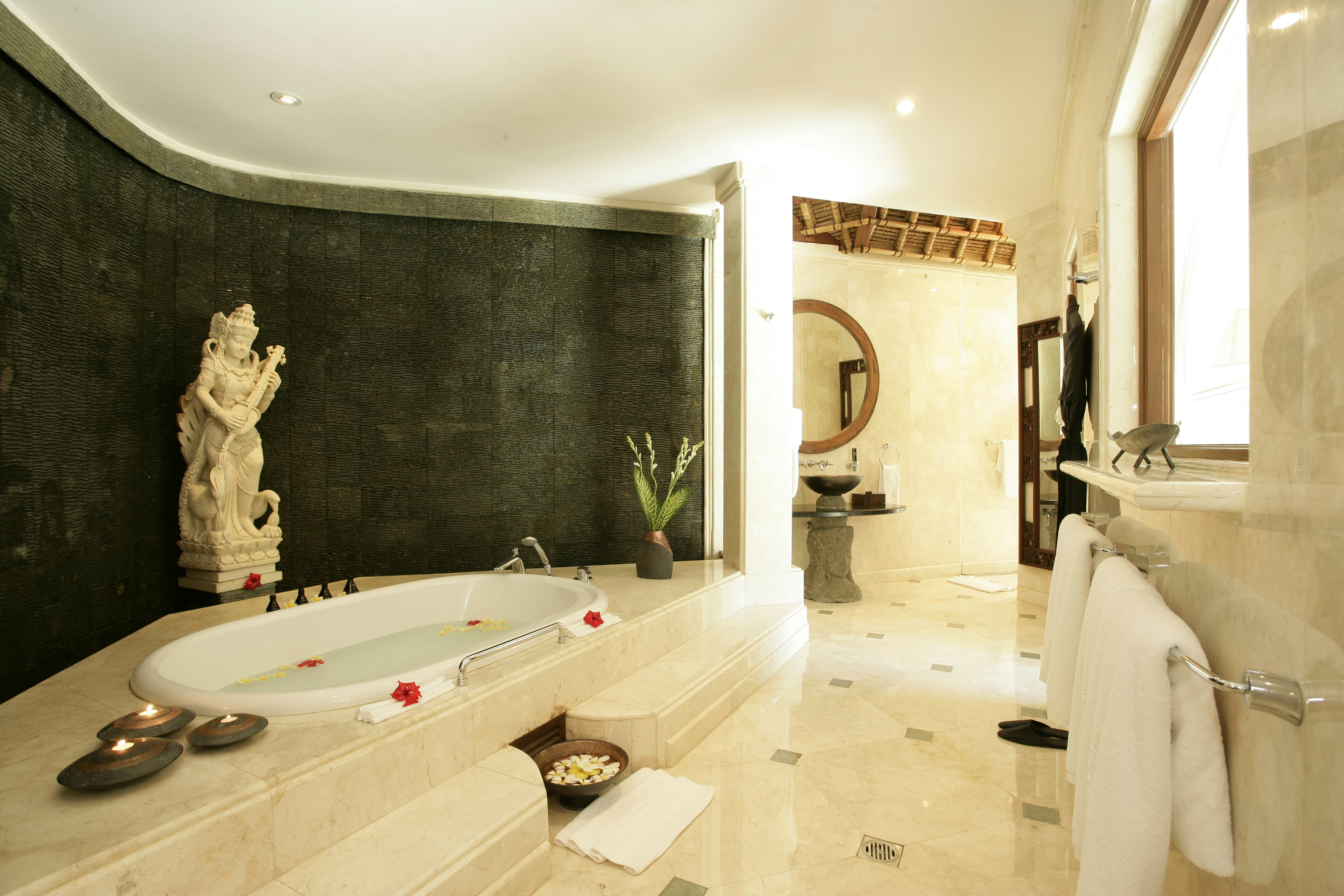 Viceroy Villa Bathroom