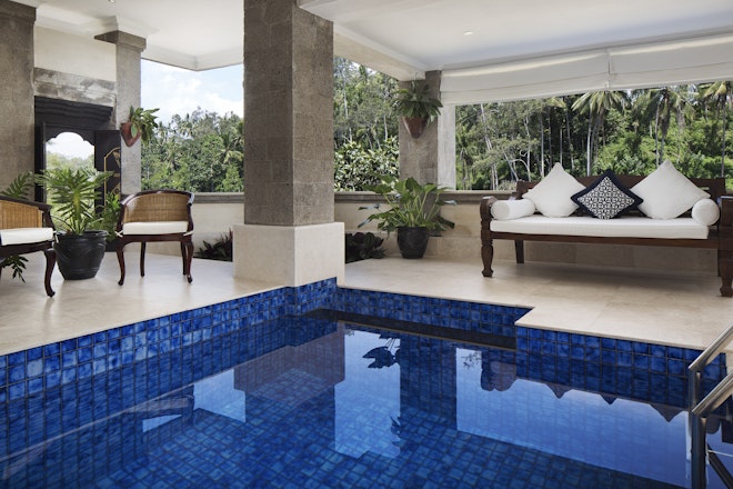 Pool Suite