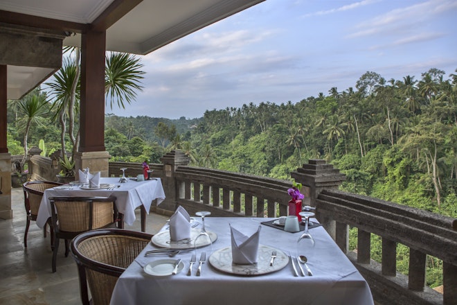 CasCades Restaurant