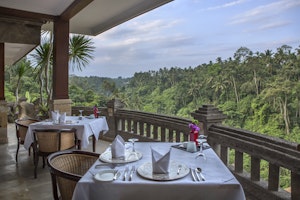 CasCades Restaurant