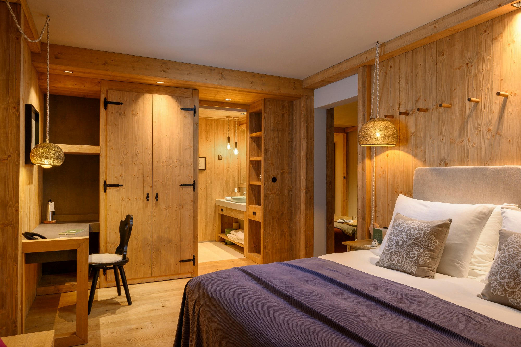 Corner Deluxe Apartment