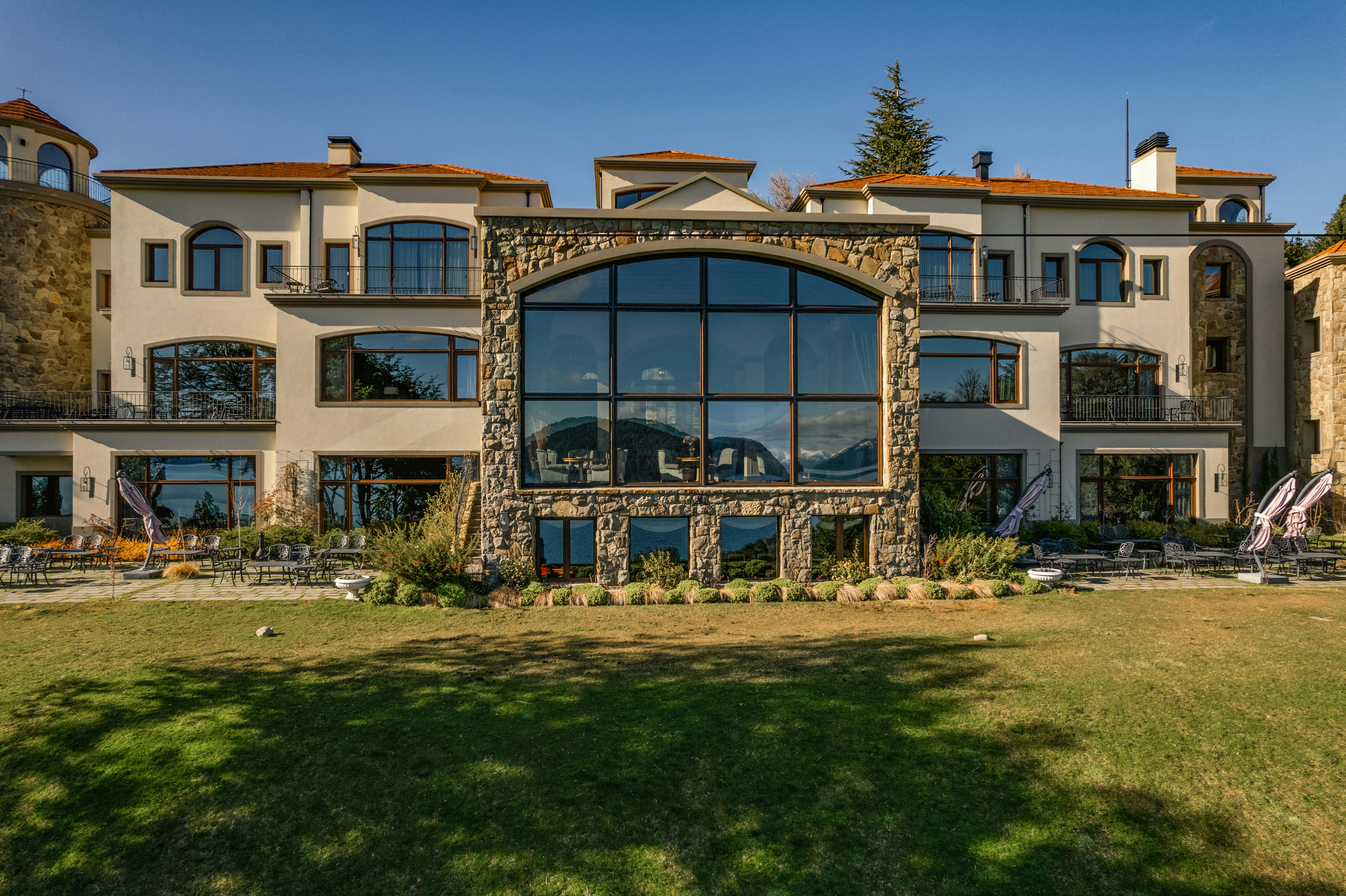 Villa Beluno Hotel and Spa - Exterior