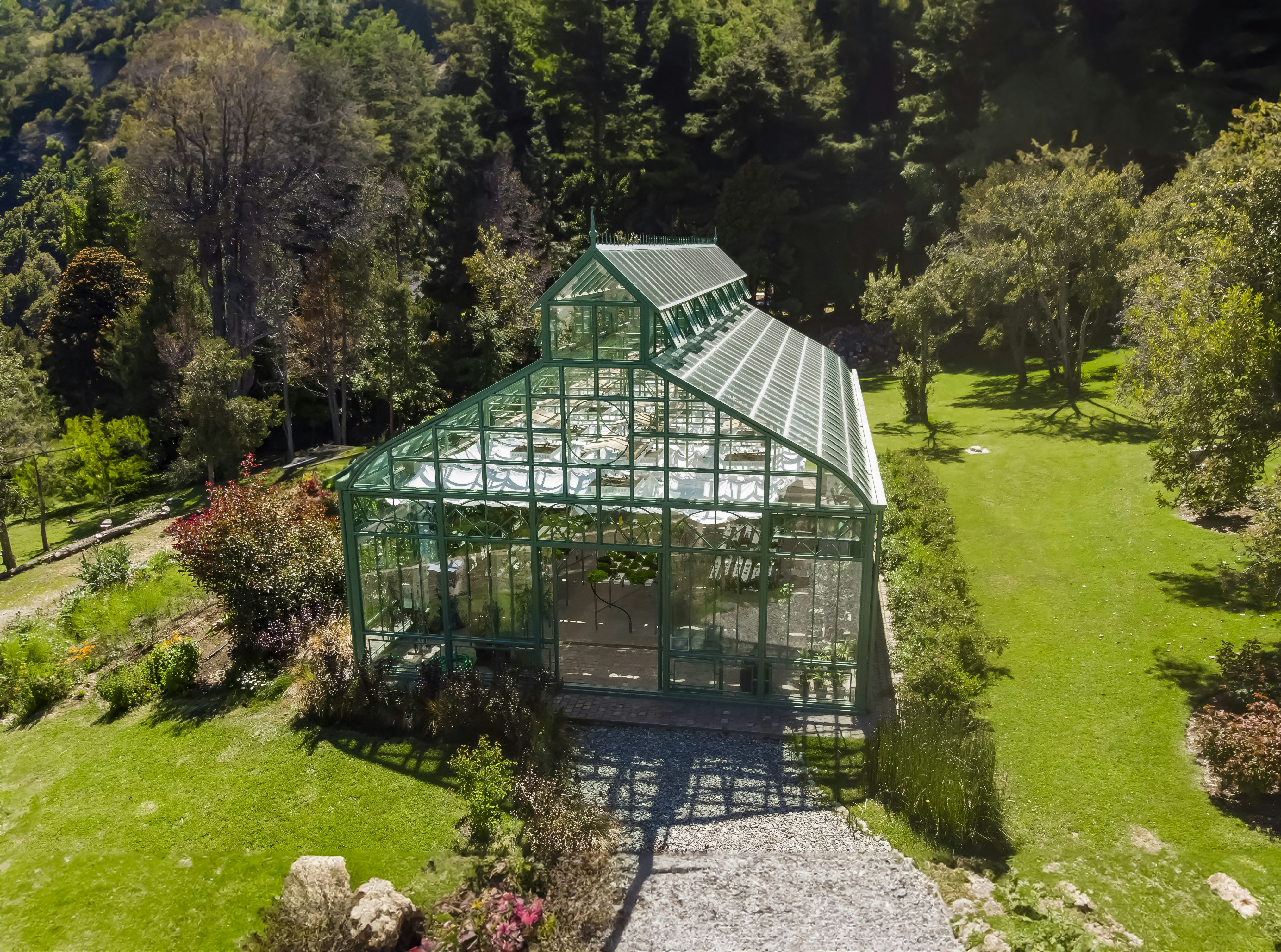 Green House Hydroponic Garden