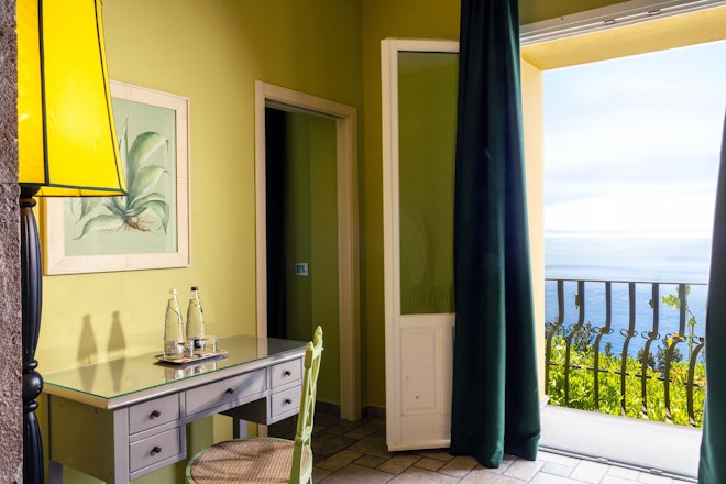 Miramare Suite ()