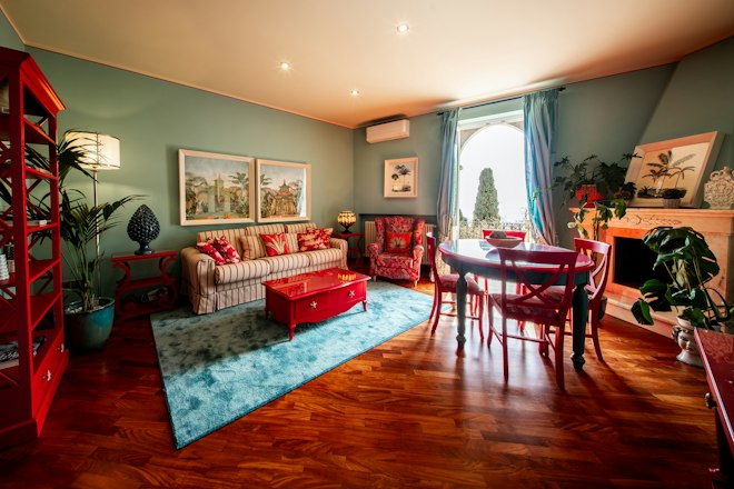 Carlotta Apartment - Living Area