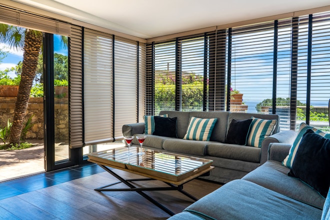 Suite Garden - Living Area