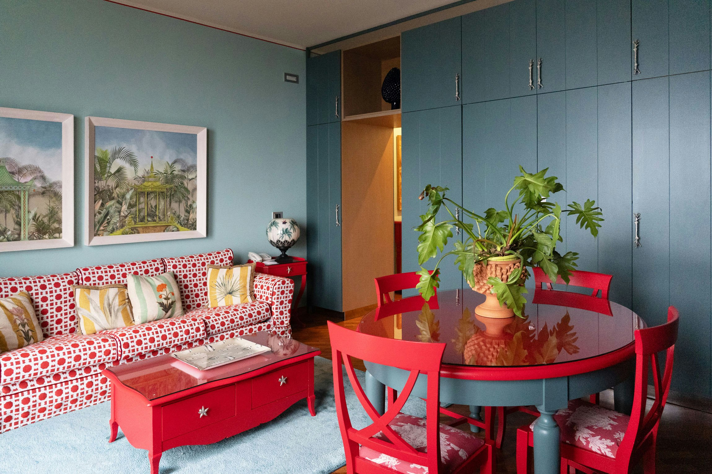 Family Apartment - Living Area