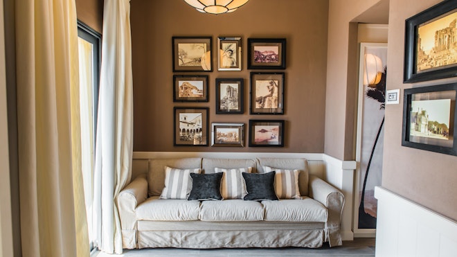 Mini Suite - Living Area