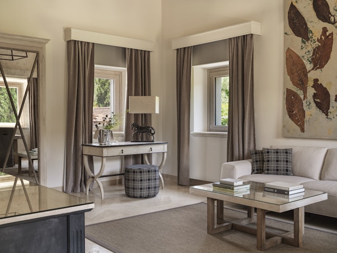 Living Room - Grand Suite