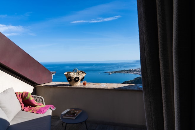 Rooftop Junior Suite