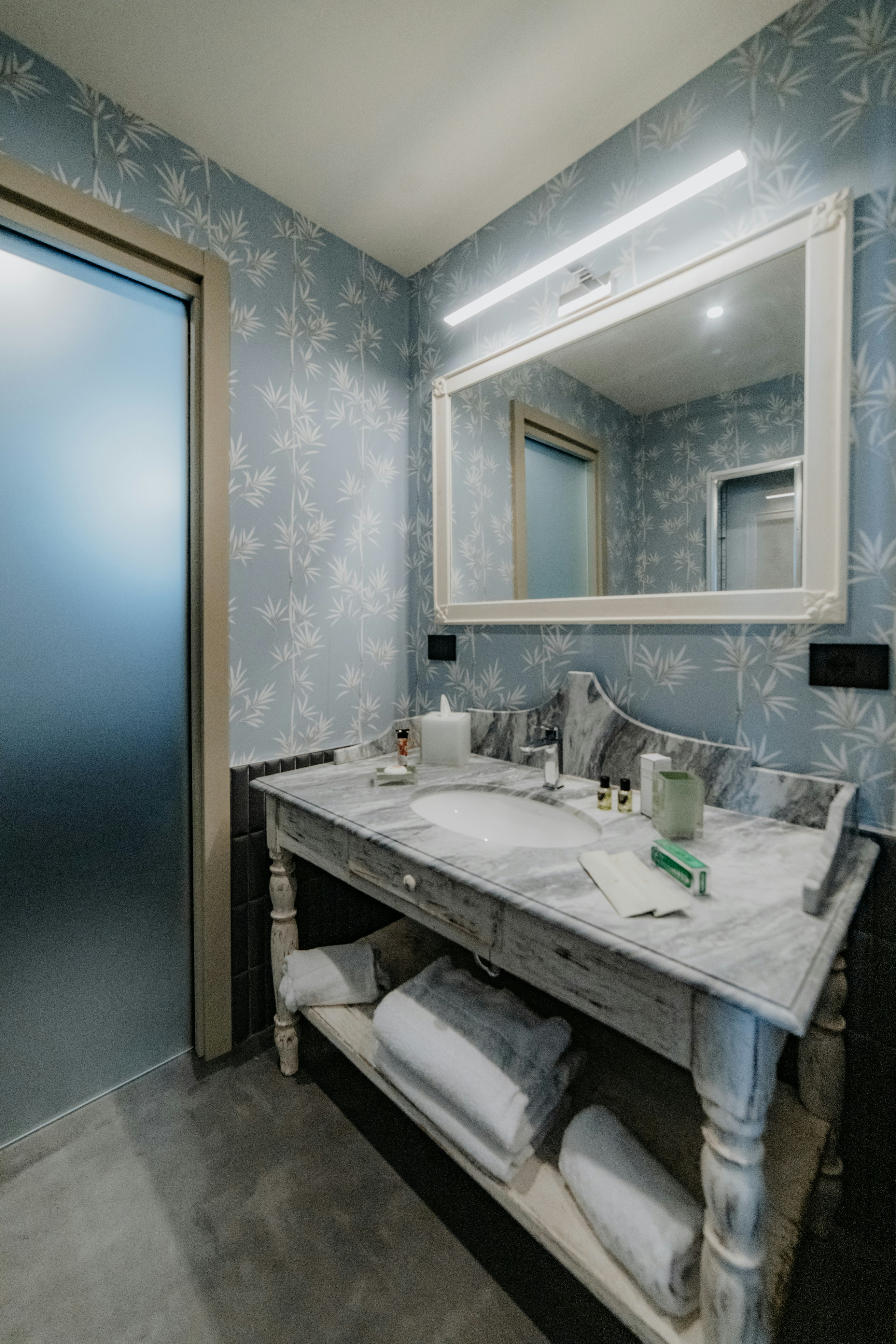 Prestige with private pool