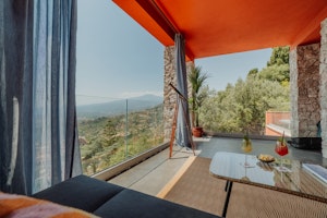Prestige with private pool