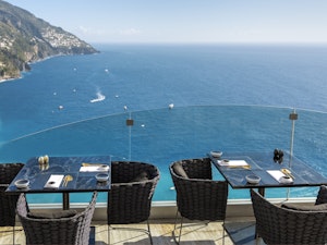 Gold Sky Bar & Restaurant