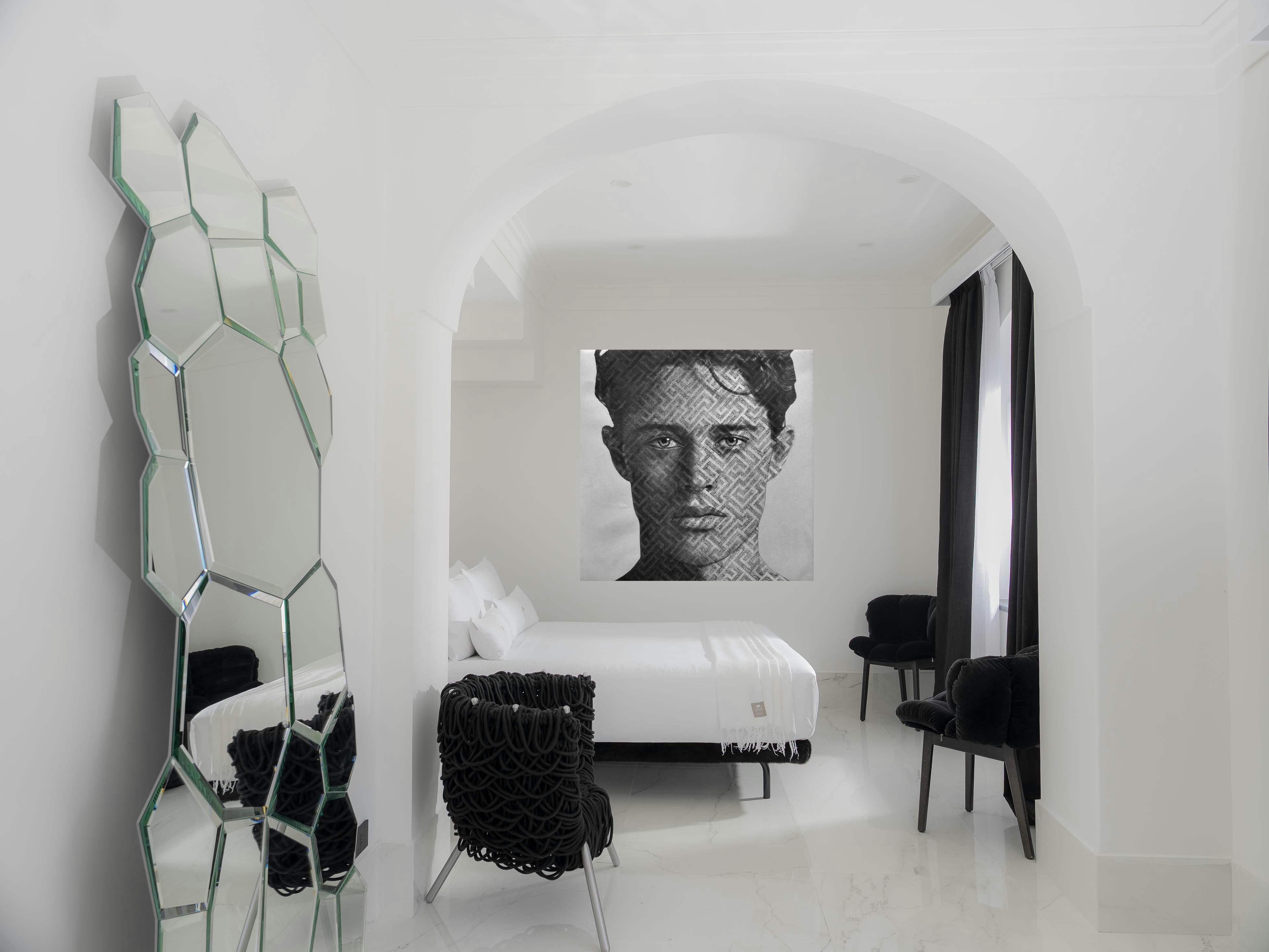 HVF Touch Suite - Bedroom