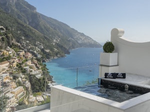 HVF Touch Suite - Pool