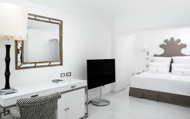 HVF Studio - Bedroom
