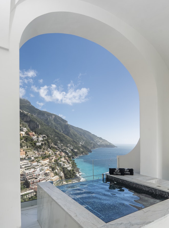 HVF Signature Room - Pool