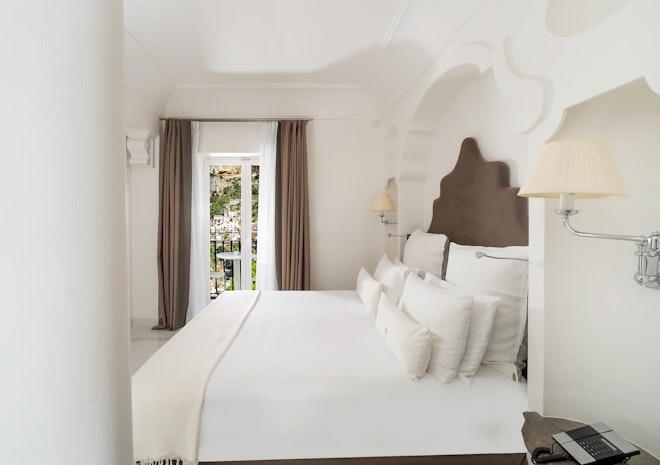 Superior Room - Bedroom