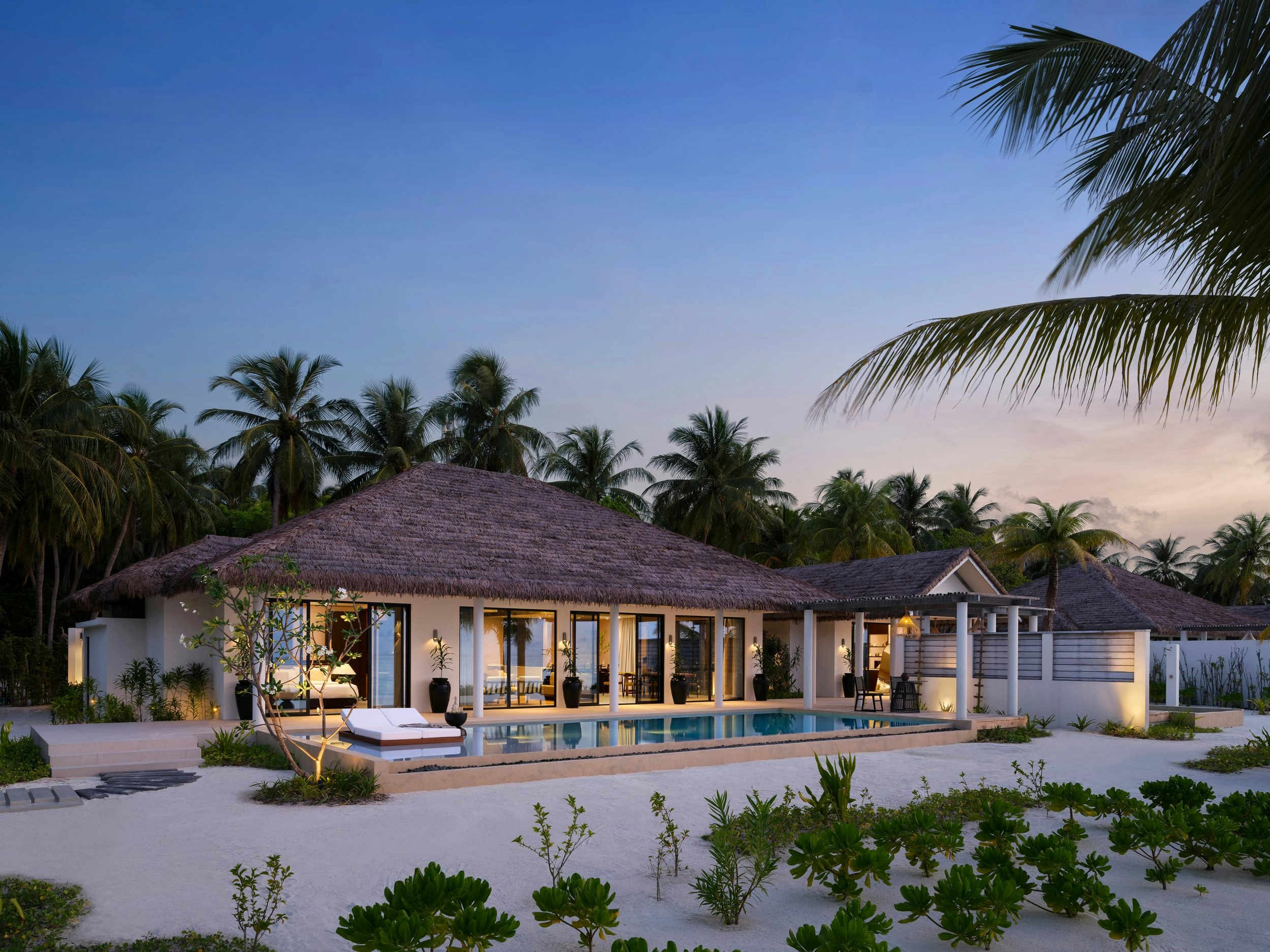 Two Bedroom Residence With Two Beach Pools - Exterior
