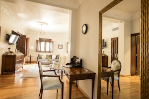 Master Suite - Living Area