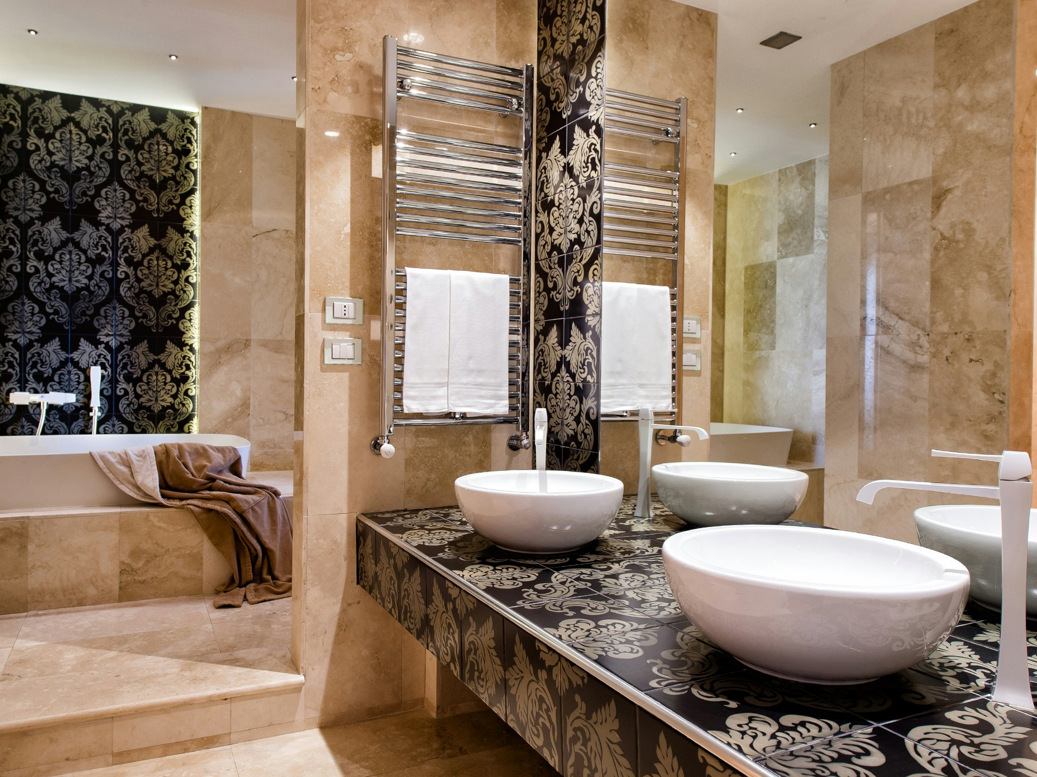 Junior Suite - Bathroom