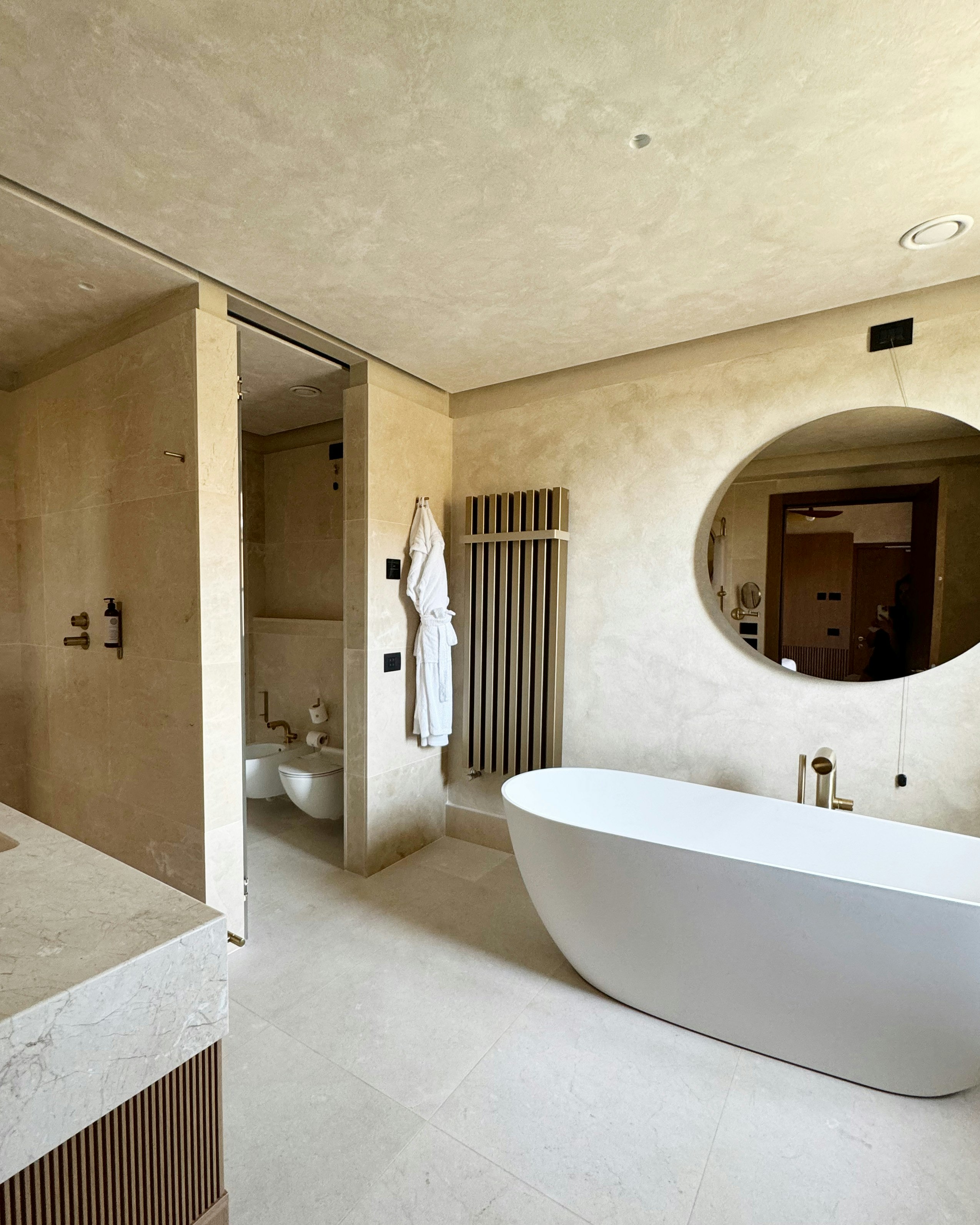 Wellness Suite - Bathroom