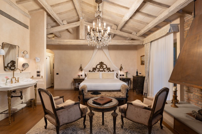 Master Suite Bellavista - Bedroom