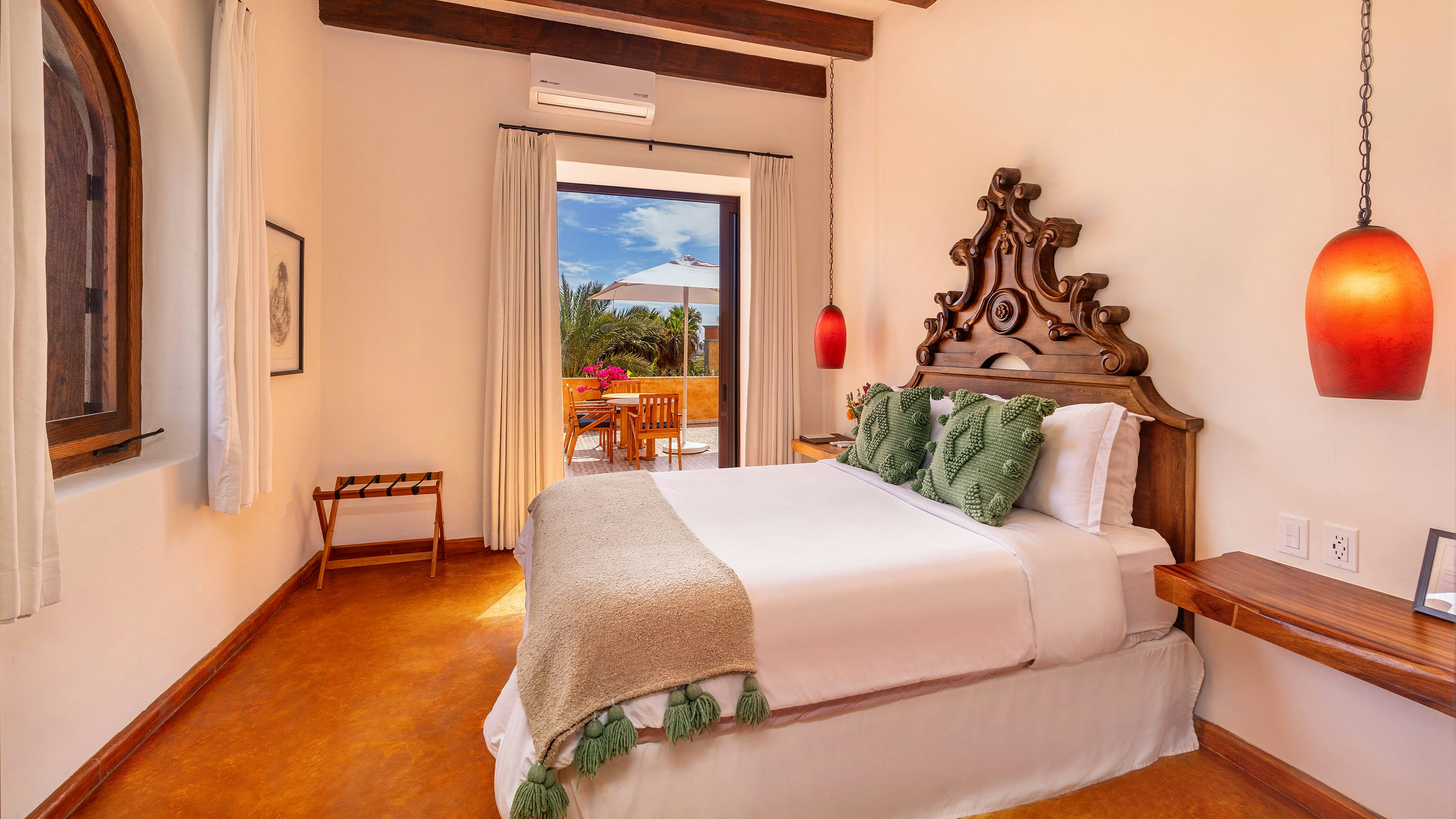 Ocean View Ballena Second Bedroom, 1 Queen Bed