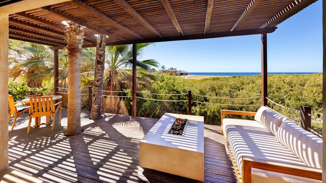 Beach View Bungalow King