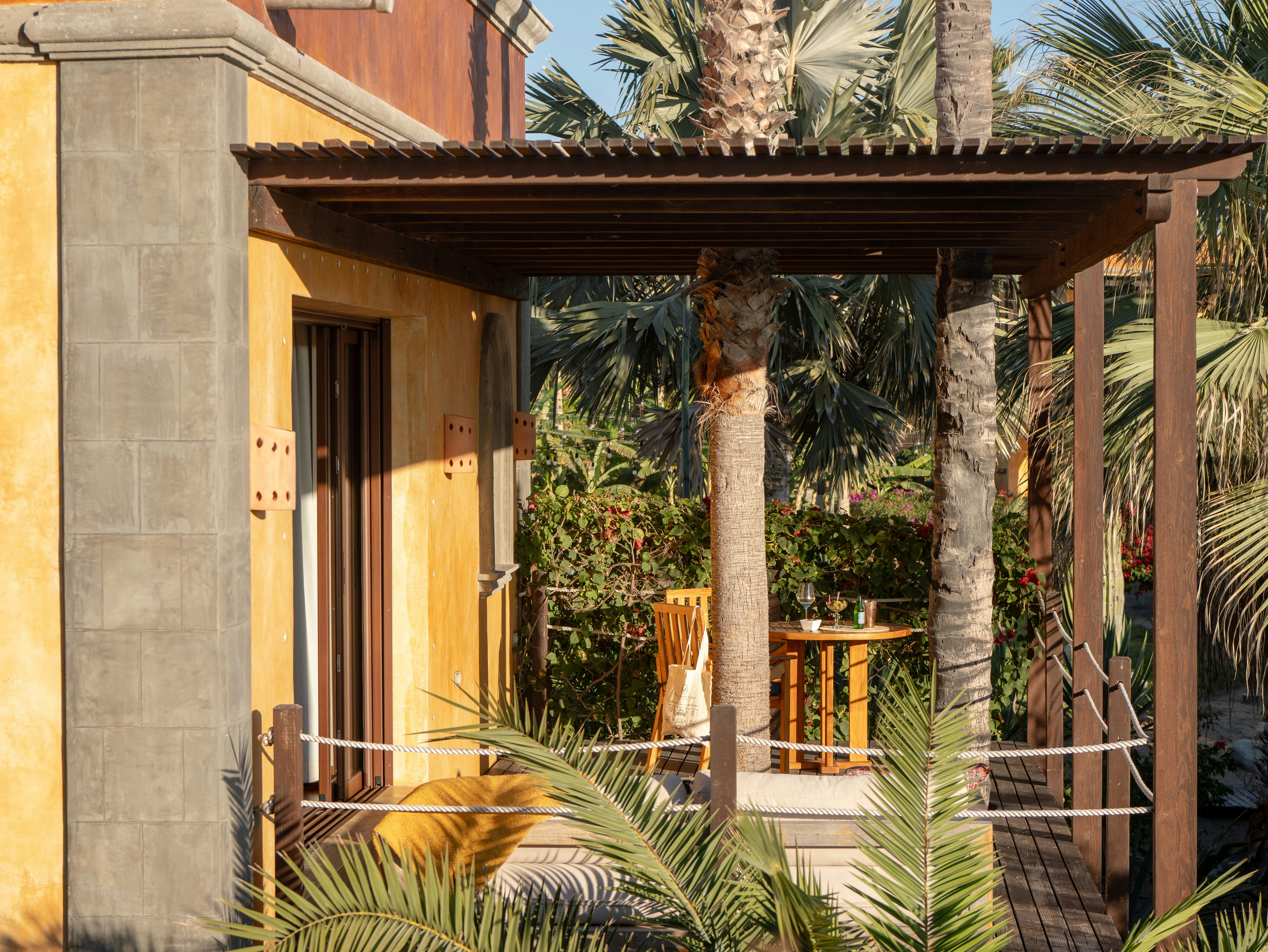 Beach View Bungalow King