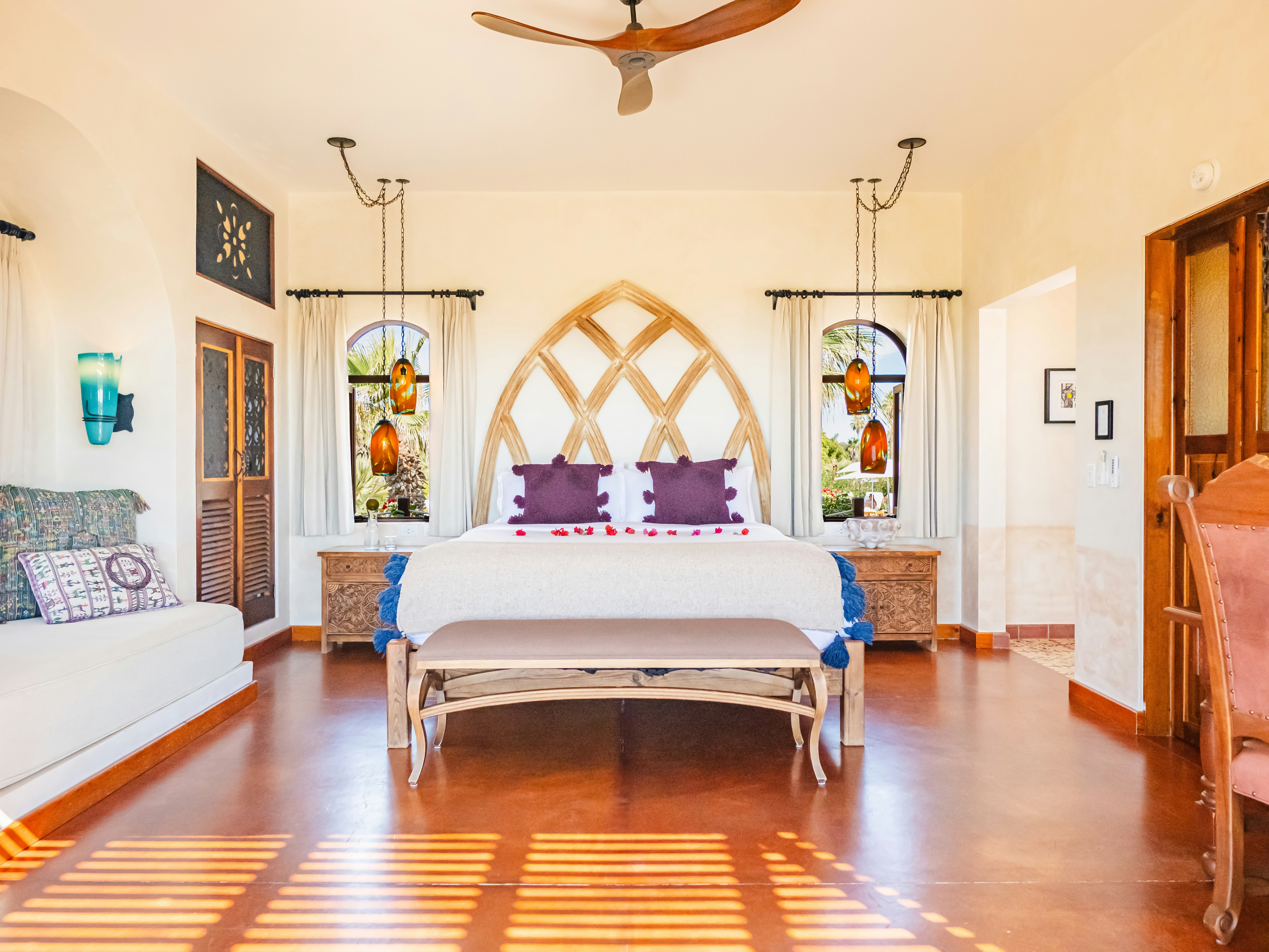 Beach View Bungalow King