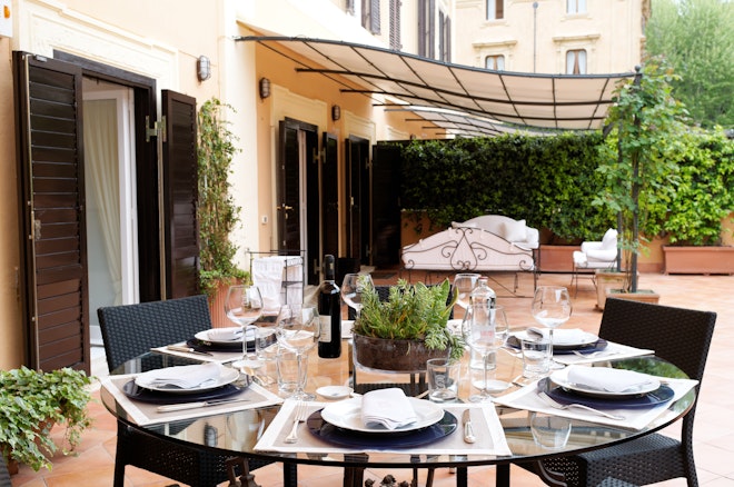 Garden Suite Apartment - Patio