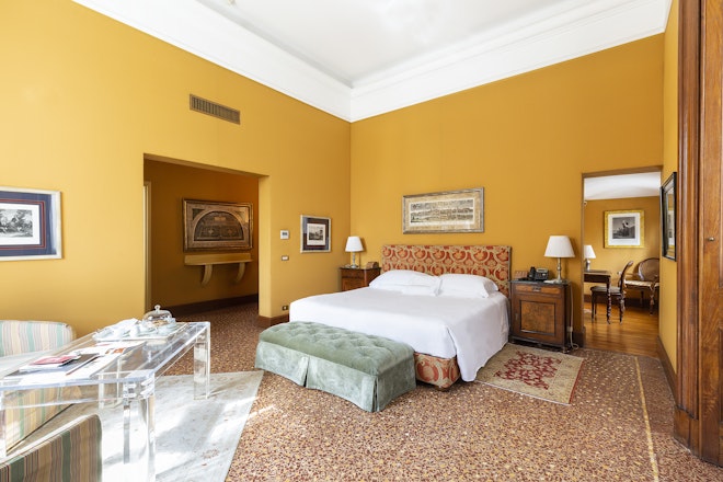 Junior Suite - Bedroom