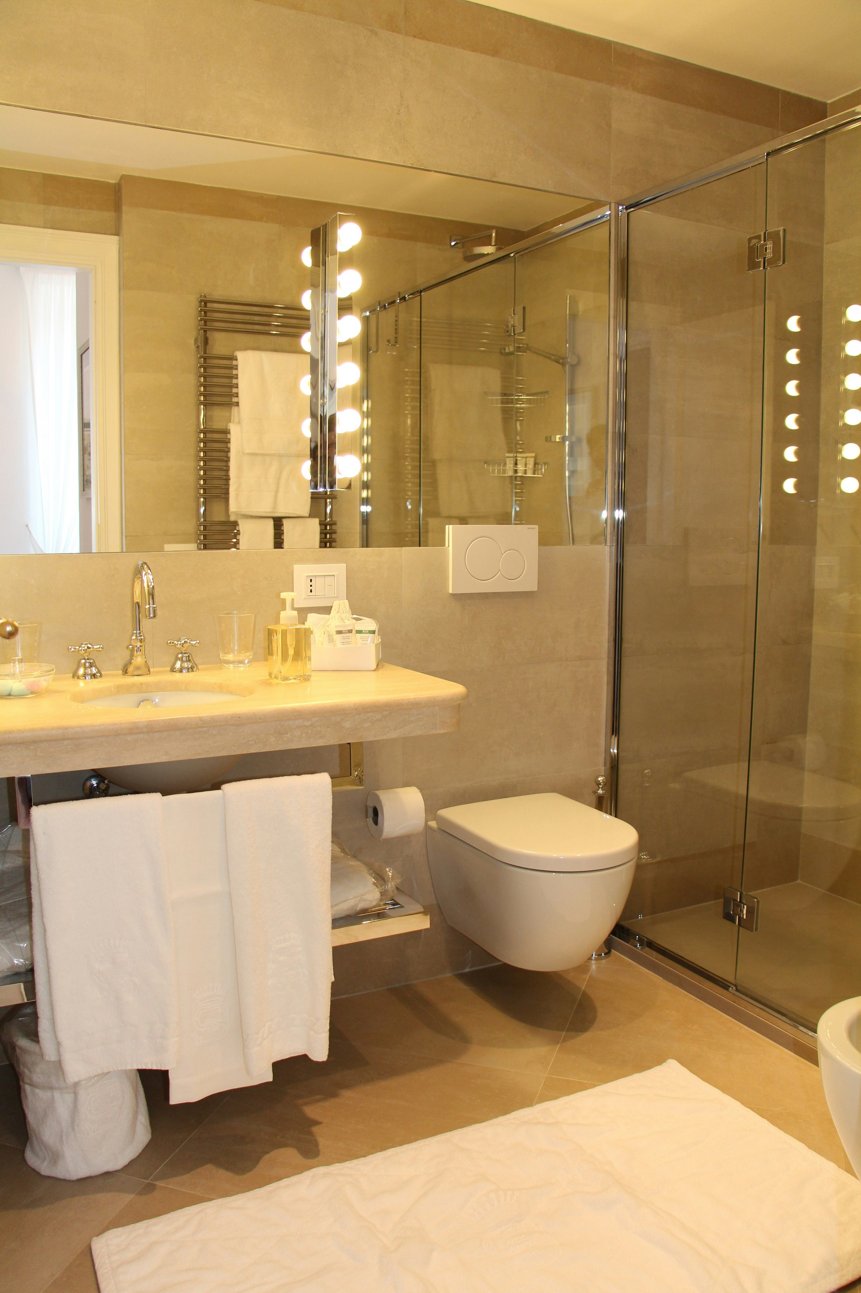 Esquilino Apartment - Bathroom