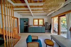 The Pearl - Living Area