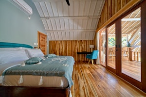 The Pearl - Bedroom