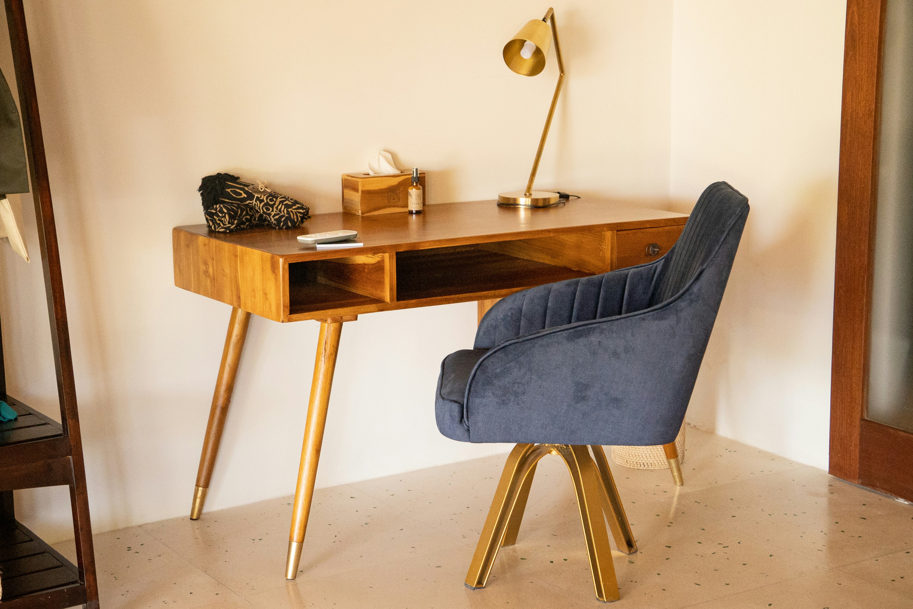 The Swell - Room Details