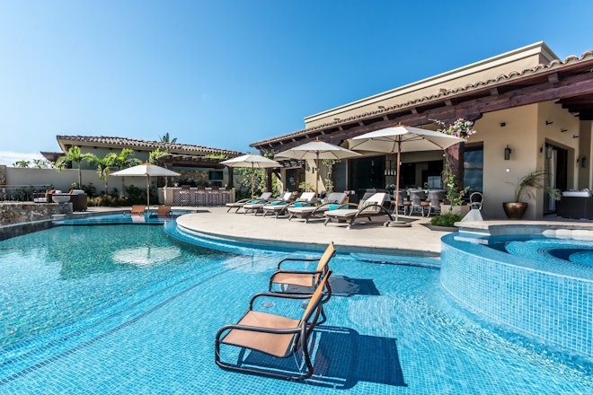 Espiritu 10 - Pool