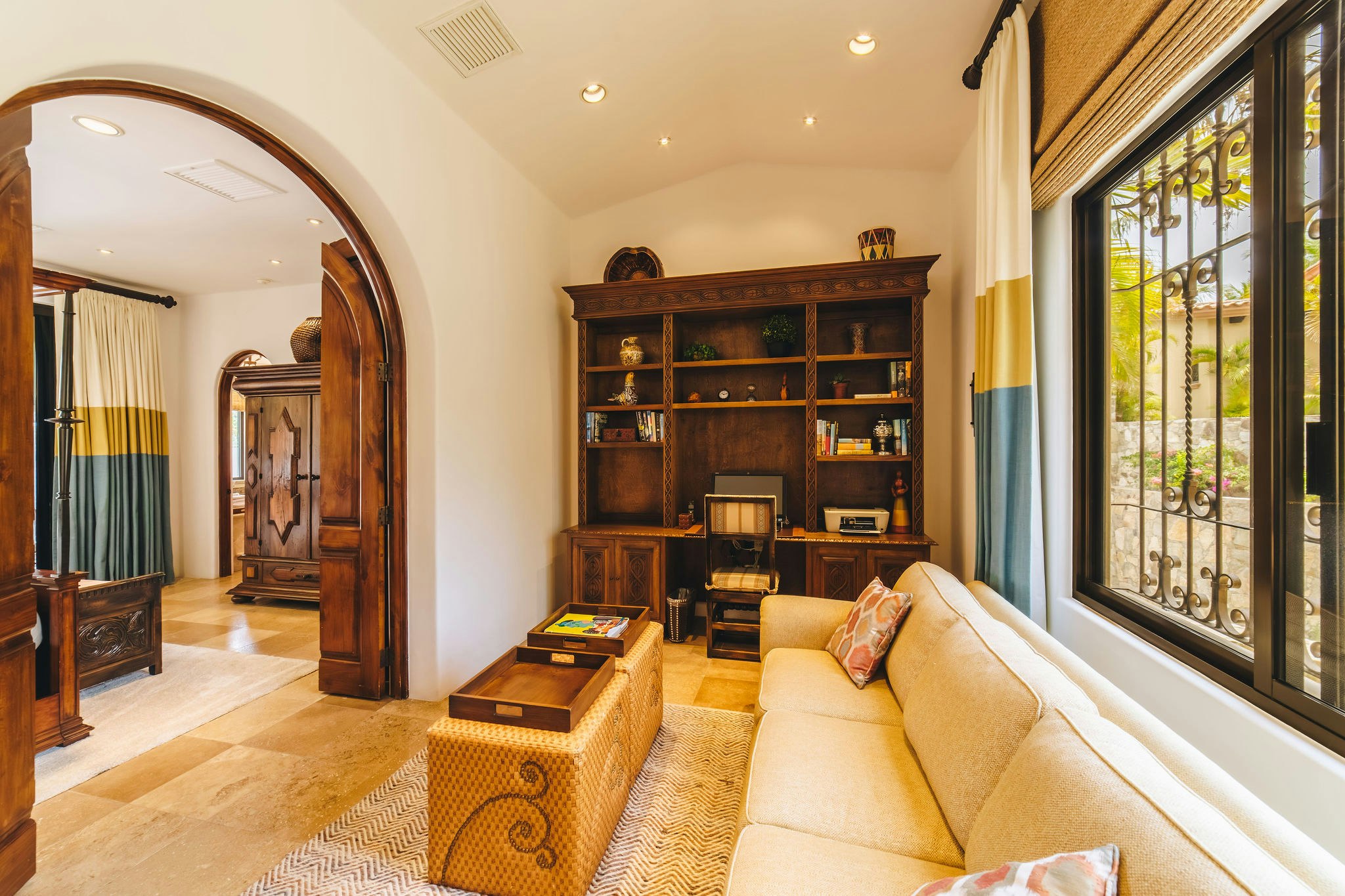 Cielos 77 - Living Area